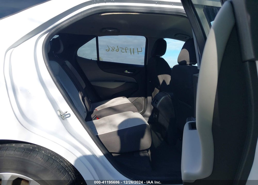 2018 CHEVROLET EQUINOX LT VIN: 2GNAXSEV8J6230742