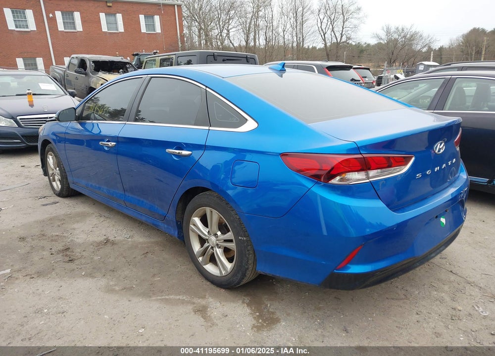 2018 HYUNDAI SONATA VIN: 5NPE34AF7JH645739
