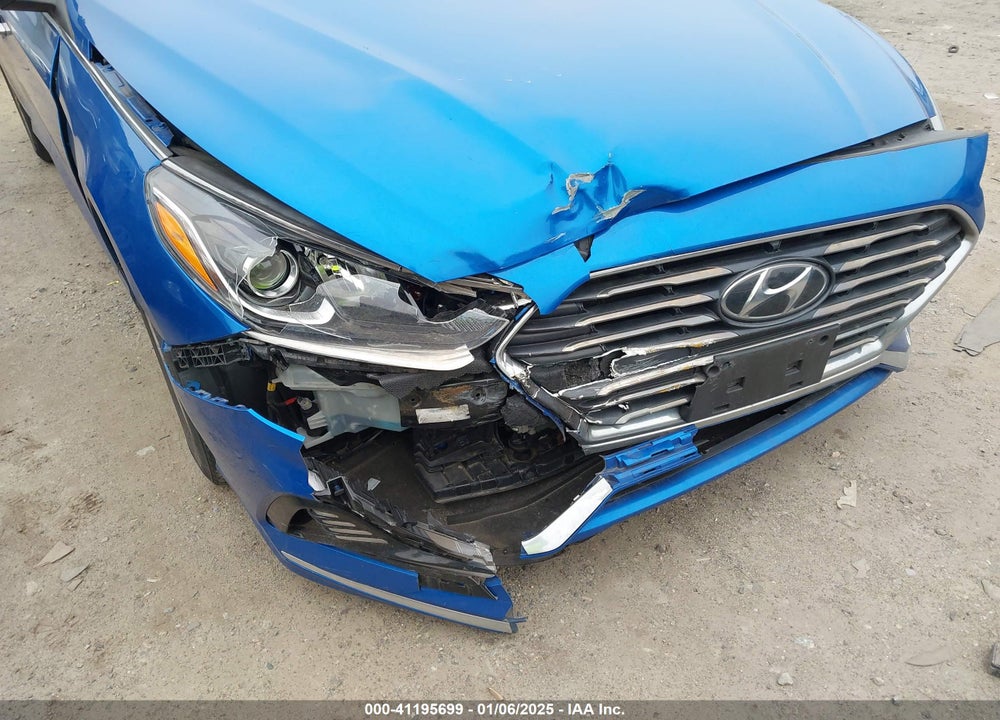 2018 HYUNDAI SONATA VIN: 5NPE34AF7JH645739