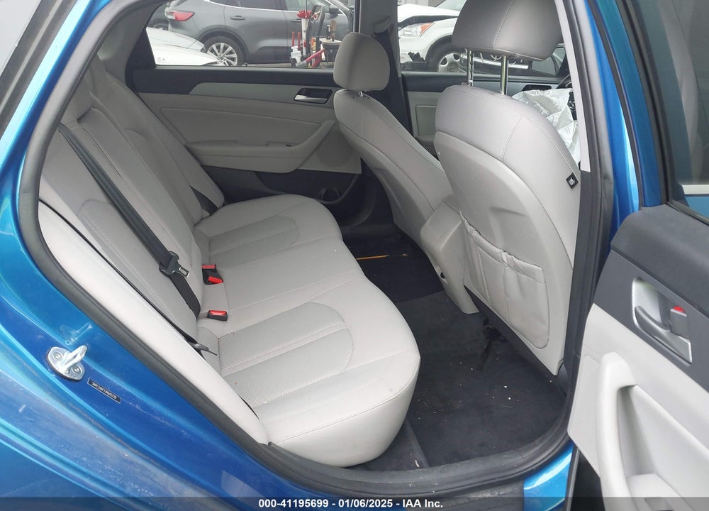 2018 HYUNDAI SONATA VIN: 5NPE34AF7JH645739