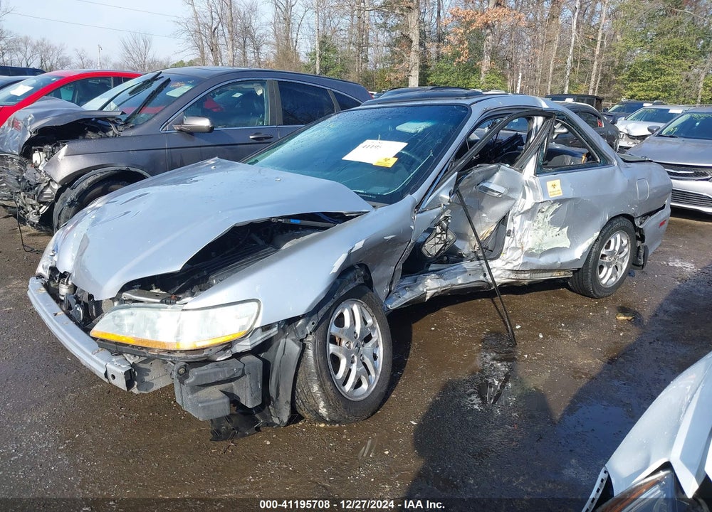 2001 HONDA ACCORD 3.0 EX VIN: 1HGCG22571A009238