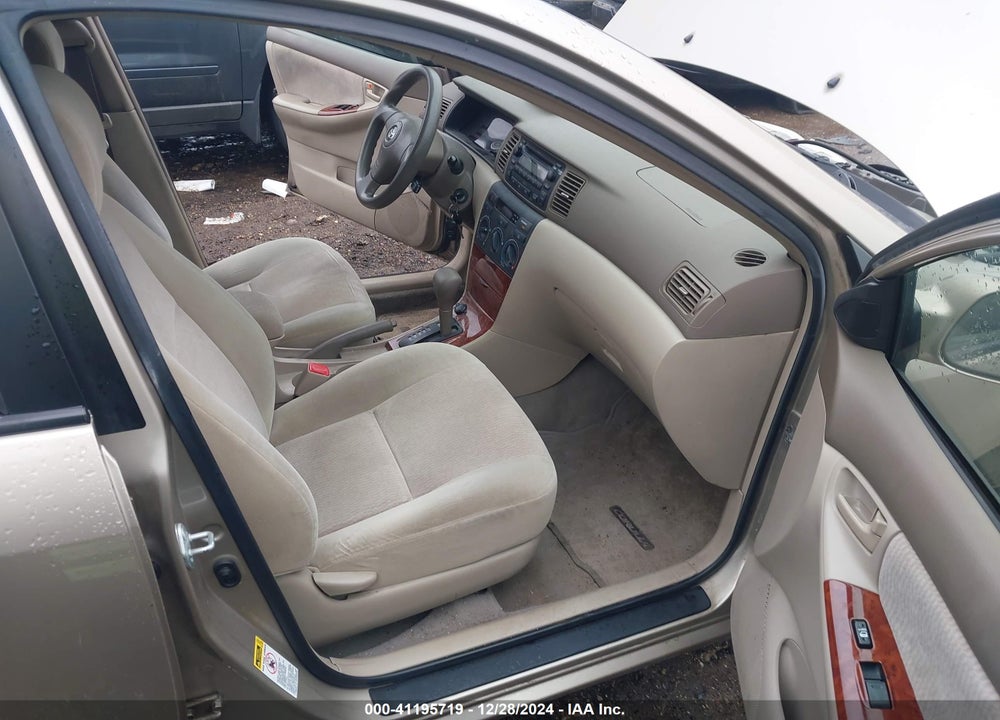 2007 TOYOTA COROLLA LE VIN: 1NXBR30E77Z790892