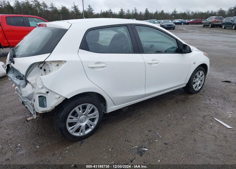 2014 MAZDA 2 SPORT VIN: JM1DE1KZ5E0183729