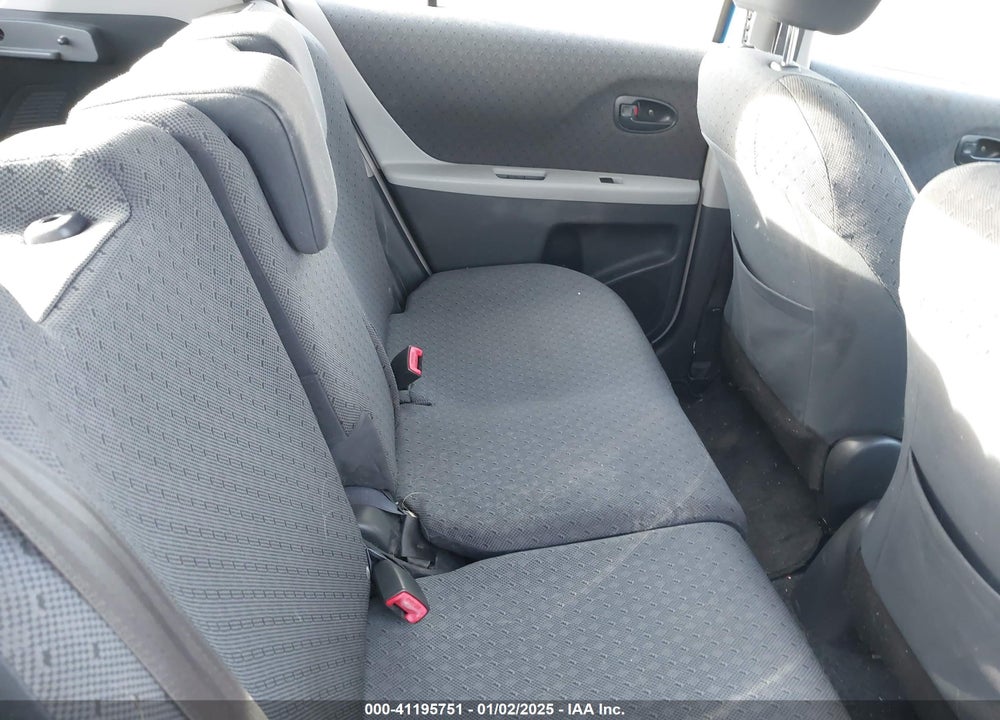 2009 TOYOTA YARIS VIN: JTDKT903695223013
