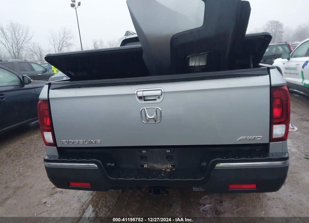 2019 HONDA RIDGELINE VIN: 5FPYK3F68KB029476