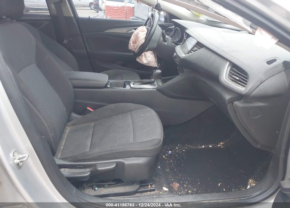 2018 BUICK REGAL SPORTBACK VIN: W04GL6SX4J1114012
