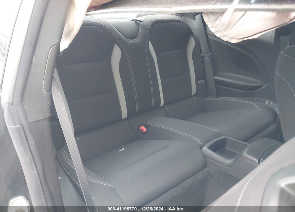 2021 CHEVROLET CAMARO VIN: 1G1FC3DX2M0110427