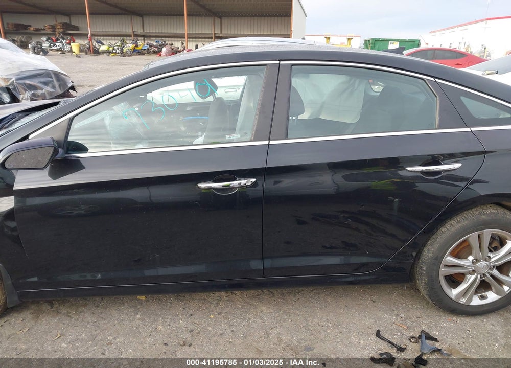 2019 HYUNDAI SONATA VIN: 5NPE34AFXKH730401