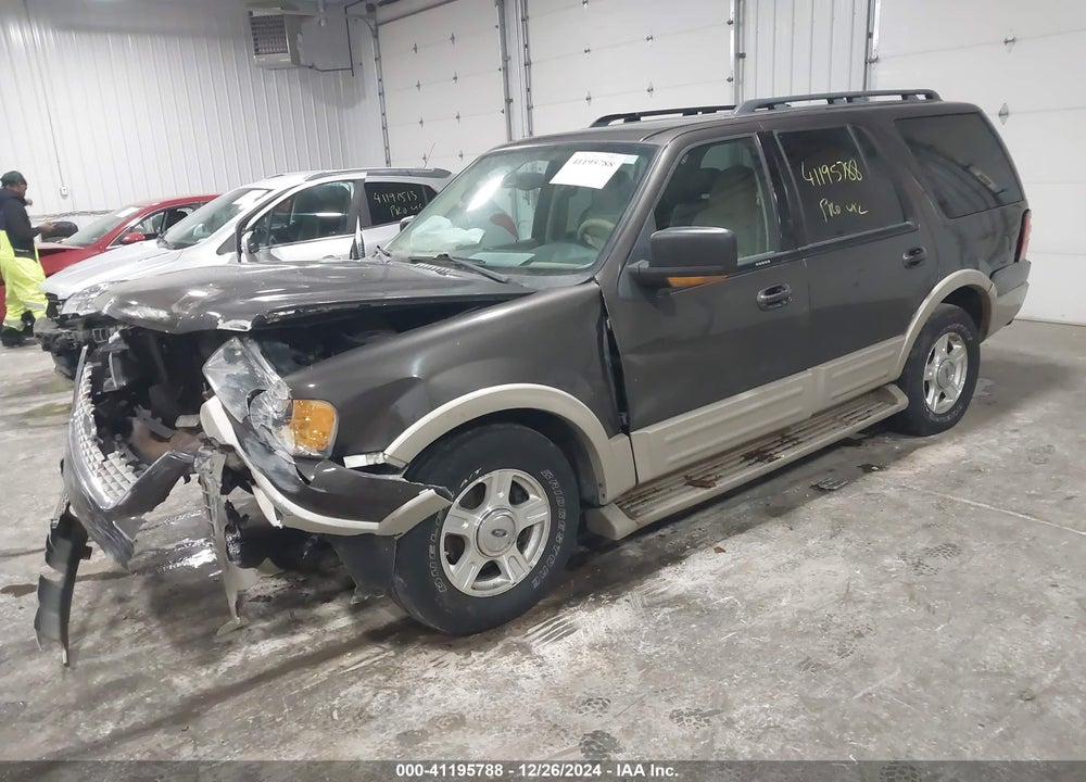 2005 FORD EXPEDITION VIN: 1FMFU18575LA91113