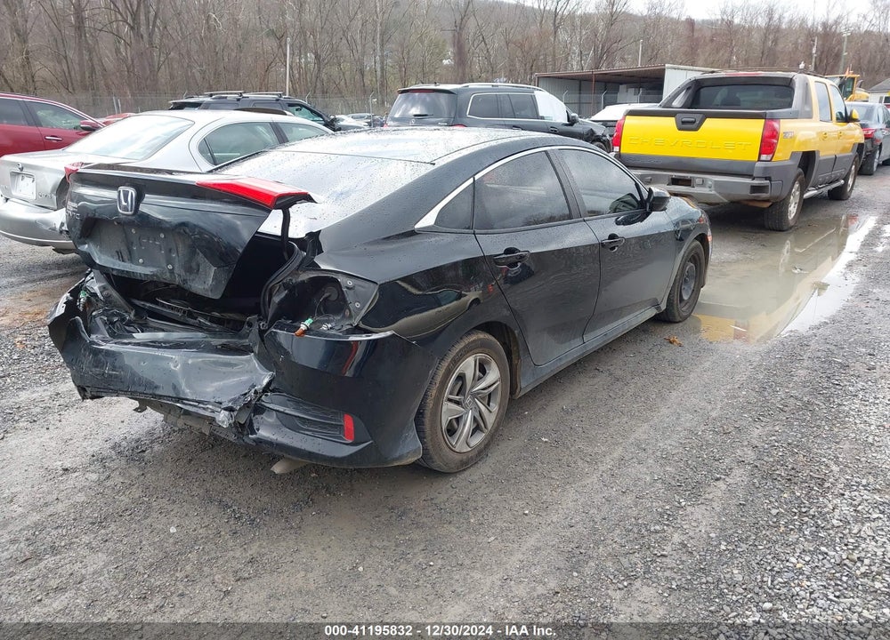 2019 HONDA CIVIC LX VIN: 2HGFC2F60KH582562
