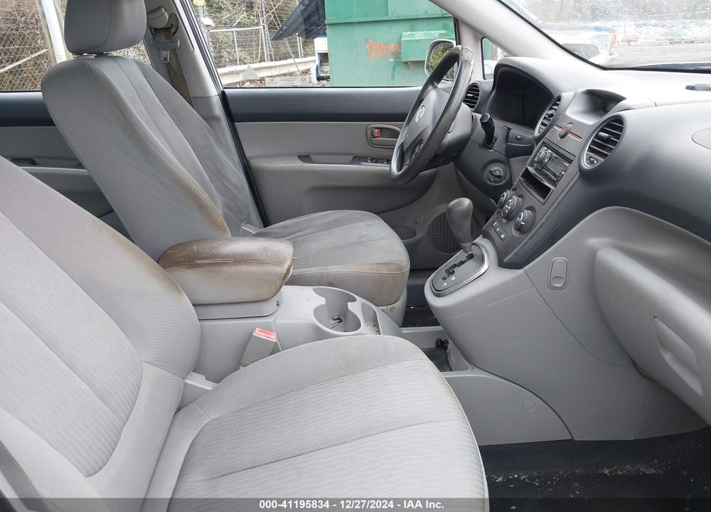 2008 KIA RONDO VIN: KNAFG525187152056