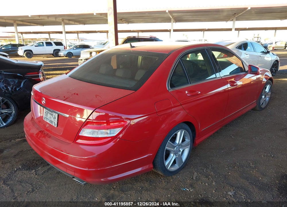 2010 MERCEDES-BENZ C 300 LUXURY/SPORT VIN: WDDGF5EB6AF387467