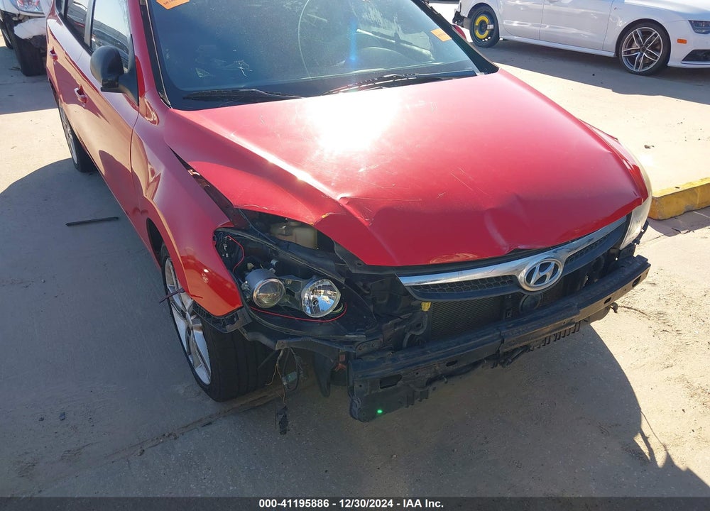 2011 HYUNDAI ELANTRA TOURING SE VIN: KMHDC8AE5BU093297
