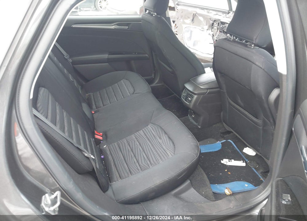 2016 FORD FUSION SE VIN: 3FA6P0H70GR379153
