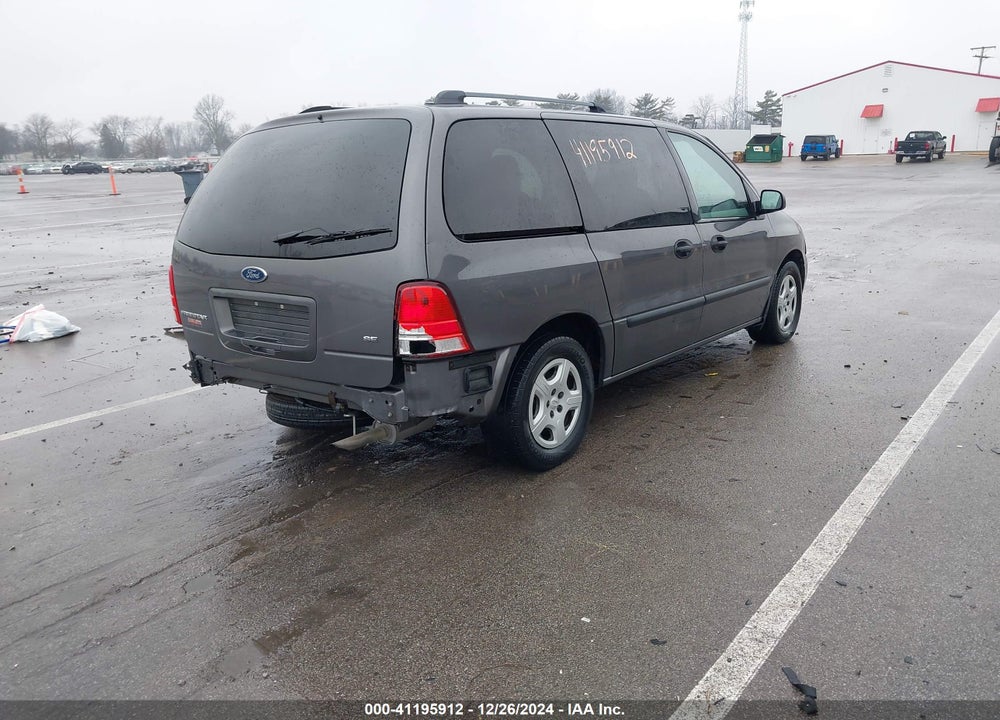 2006 FORD FREESTAR SE VIN: 2FMZA51636BA55260