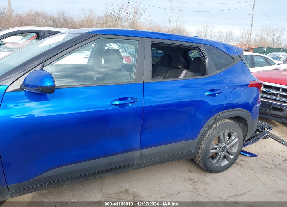 2022 KIA SELTOS LX VIN: KNDEPCAA5N7260614