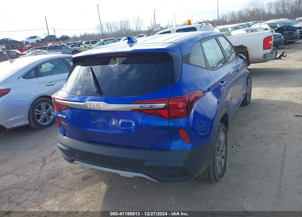 2022 KIA SELTOS LX VIN: KNDEPCAA5N7260614