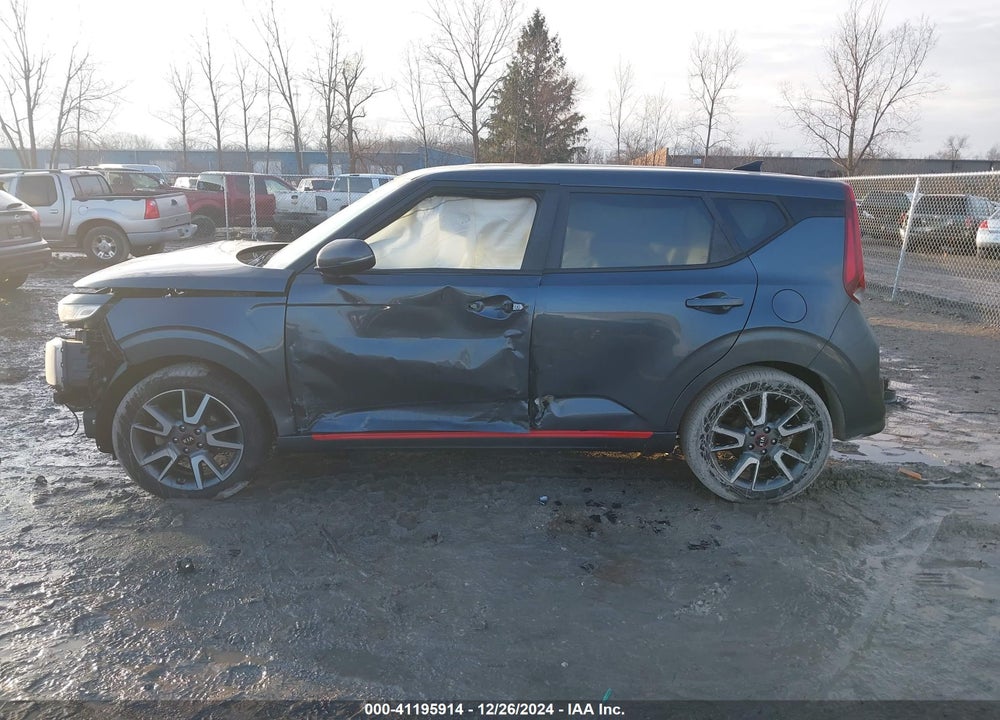 2020 KIA SOUL VIN: KNDJ63AU0L7089571