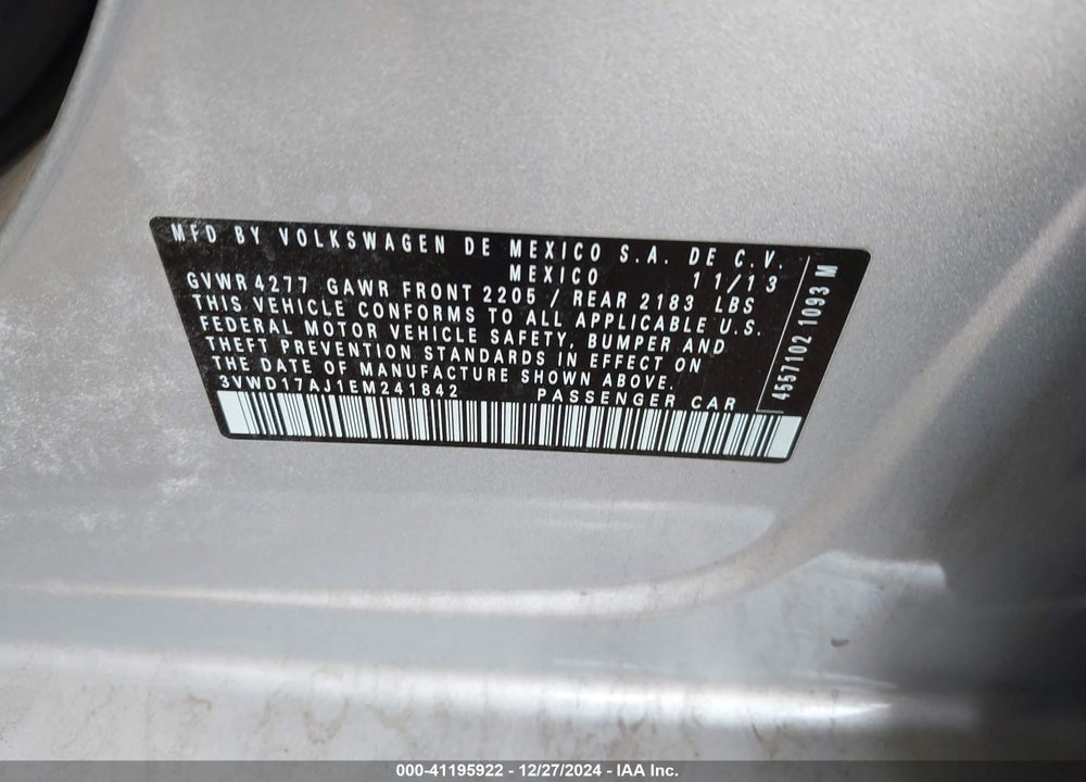 2014 VOLKSWAGEN JETTA 1.8T SE VIN: 3VWD17AJ1EM241842