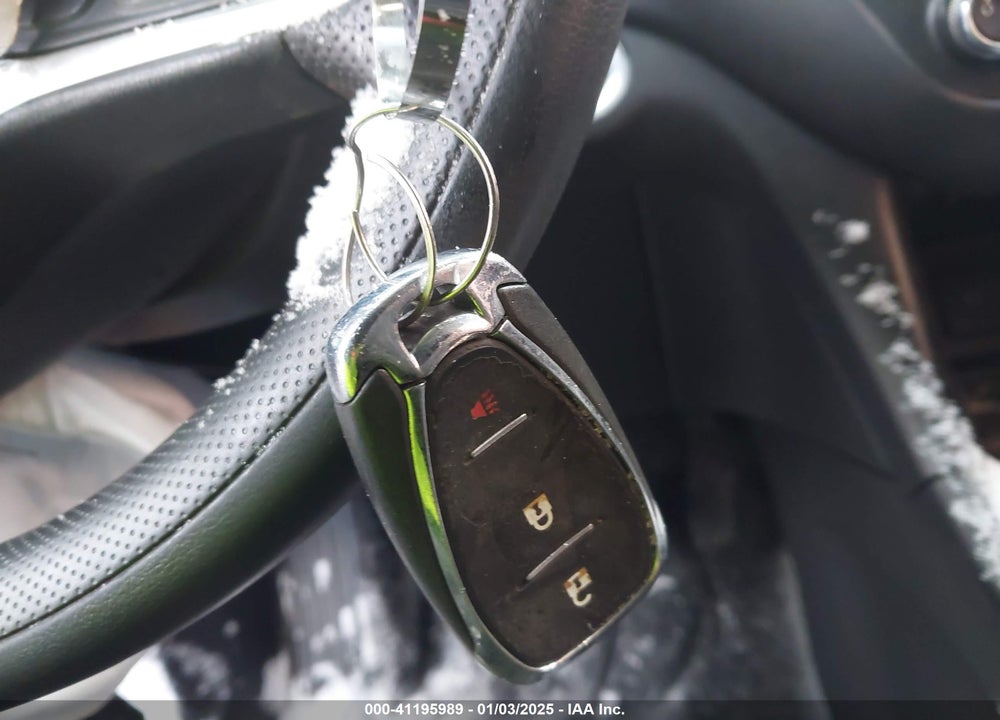2021 CHEVROLET EQUINOX VIN: 2GNAXKEV4M6100882