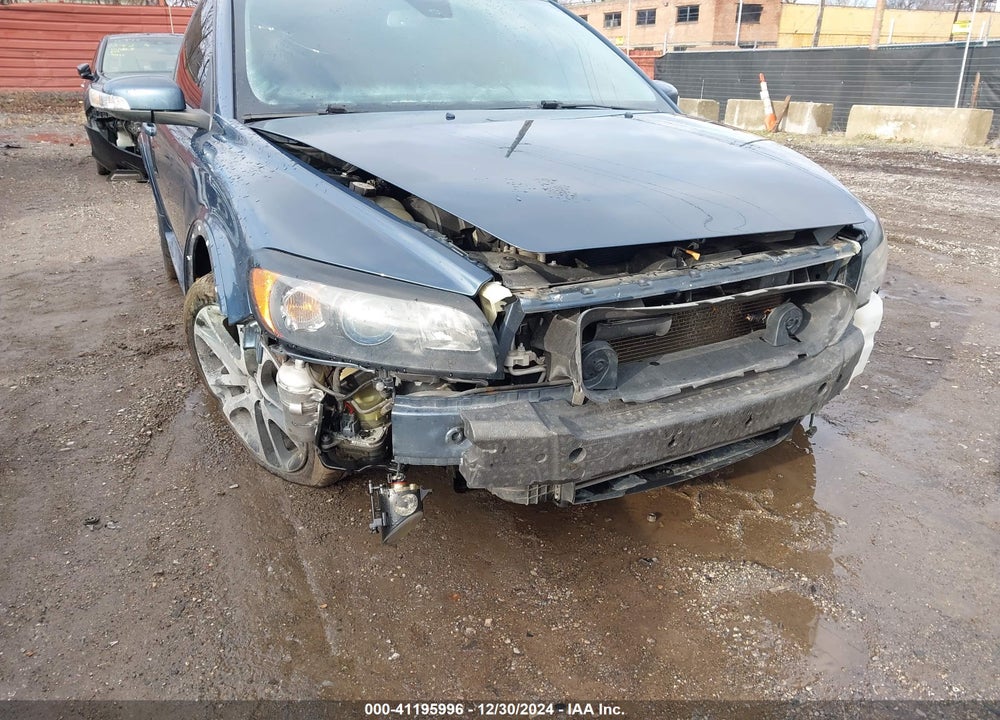2008 VOLVO C30 VIN: YV1MK672282078389