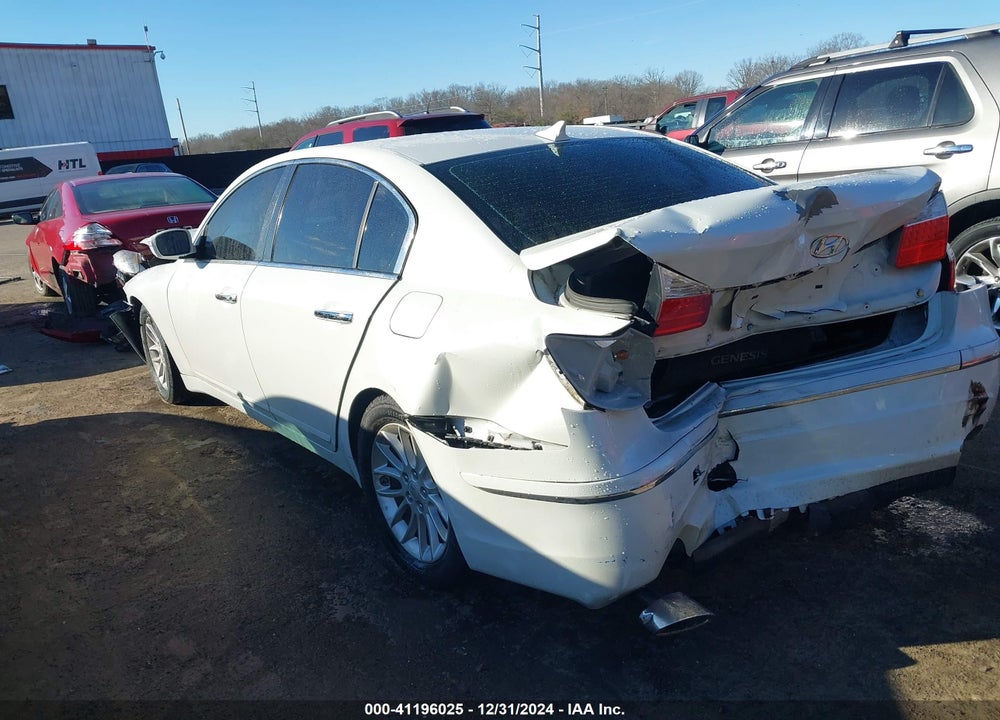 2010 HYUNDAI GENESIS VIN: KMHGC4DE3AU097154