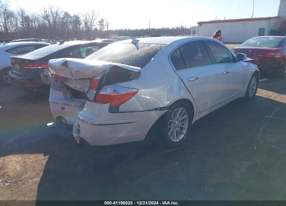 2010 HYUNDAI GENESIS VIN: KMHGC4DE3AU097154