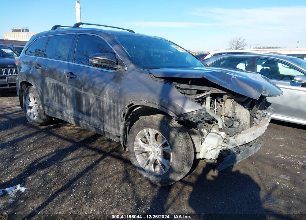 2015 TOYOTA HIGHLANDER XLE V6 VIN: 5TDJKRFHXFS101455