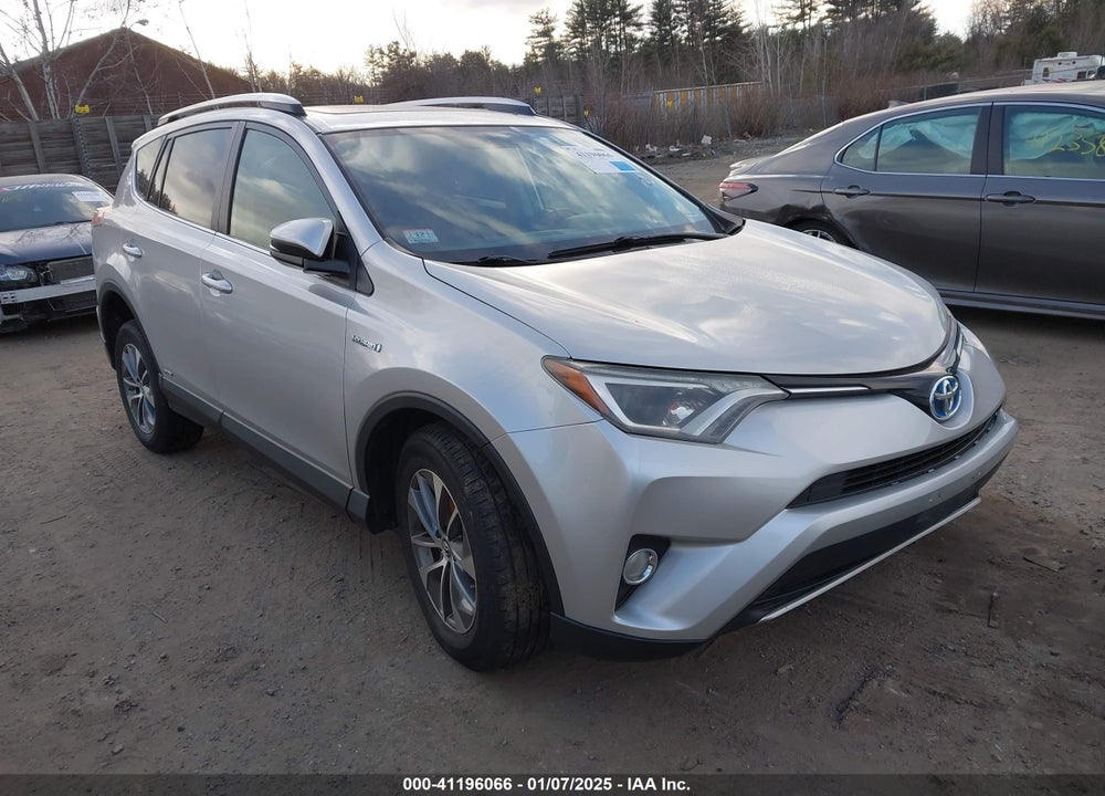 2016 TOYOTA RAV4 HYBRID XLE VIN: JTMRJREV5GD019918