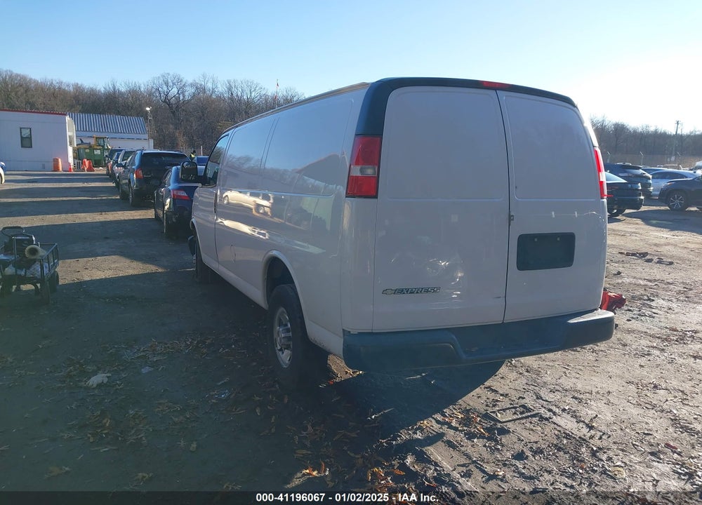 2018 CHEVROLET EXPRESS 2500 WORK VAN VIN: 1GCWGAFP5J1287900