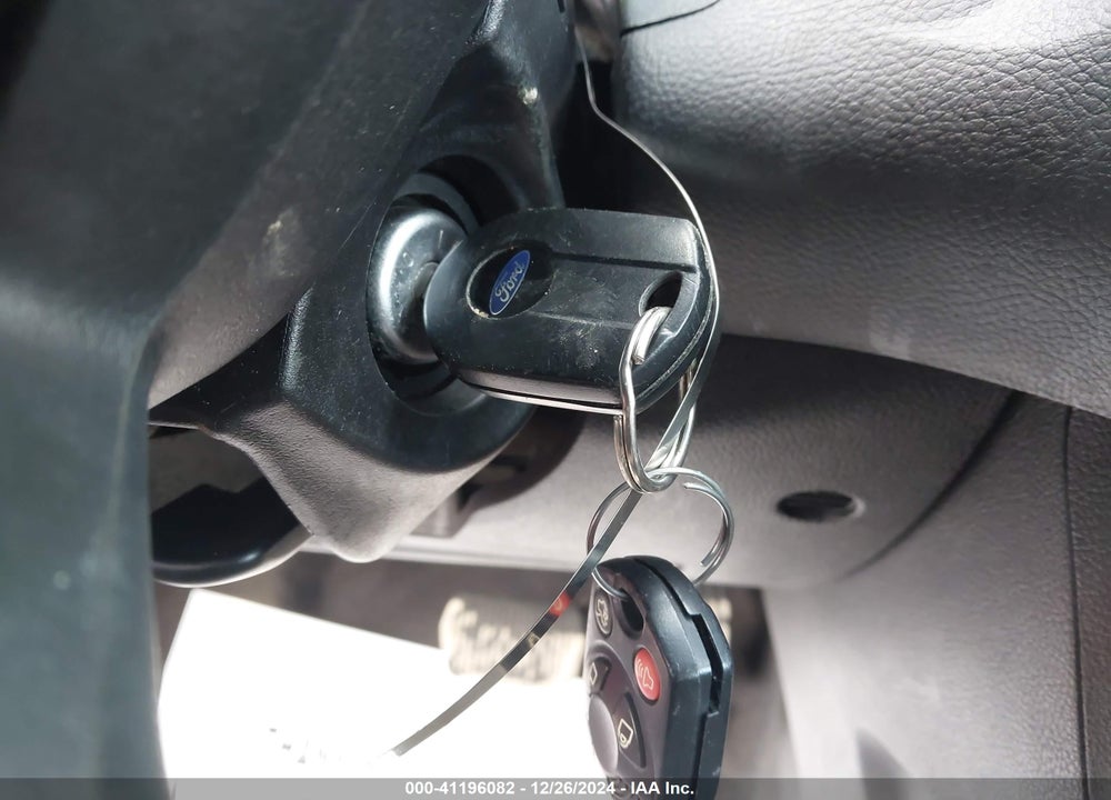 2014 FORD FOCUS SE VIN: 1FADP3F26EL268117