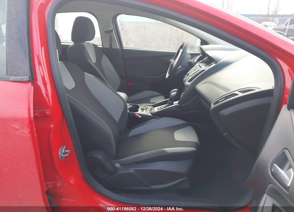2014 FORD FOCUS SE VIN: 1FADP3F26EL268117