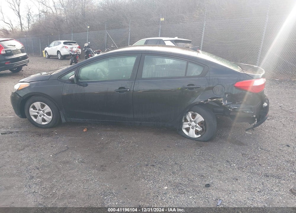 2015 KIA FORTE LX VIN: KNAFK4A61F5412144