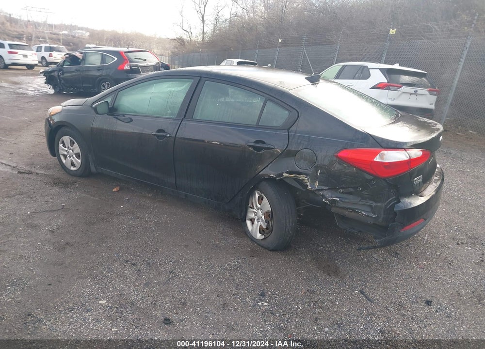 2015 KIA FORTE LX VIN: KNAFK4A61F5412144