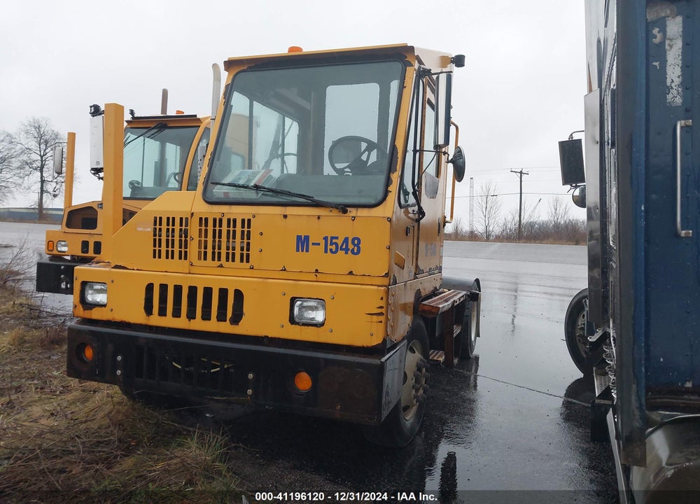 2015 OTTAWA SPOTTER VIN: 336731
