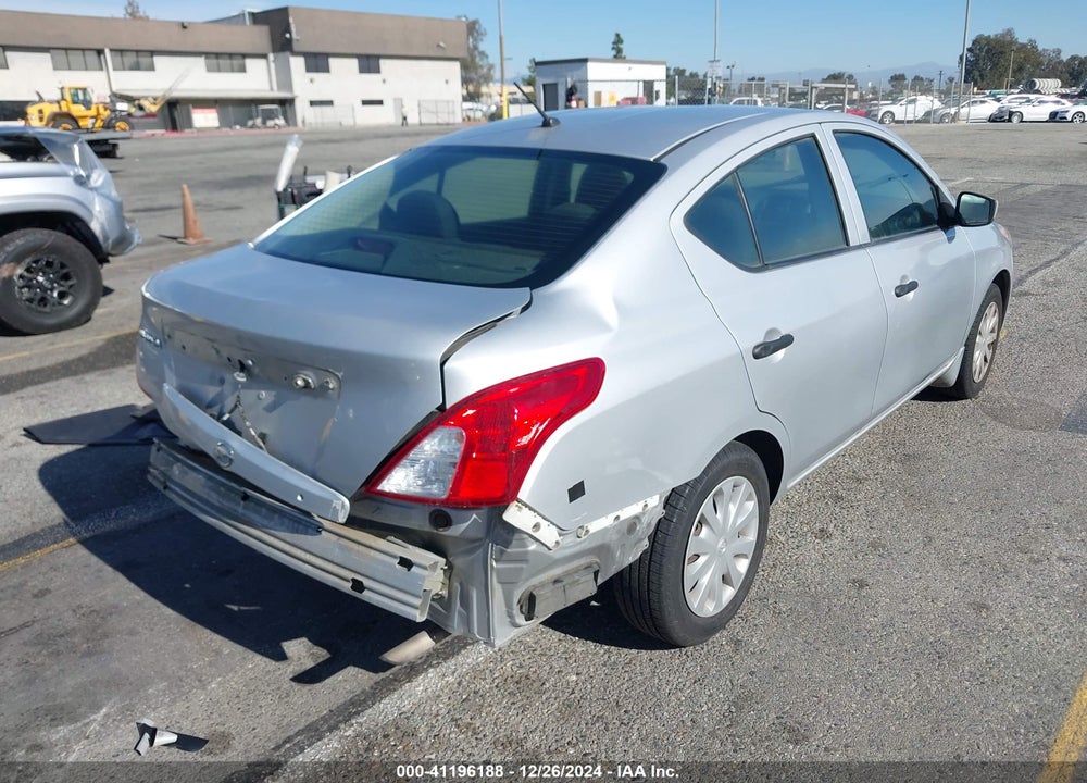 2016 NISSAN VERSA 1.6 S+ VIN: 3N1CN7AP7GL876177