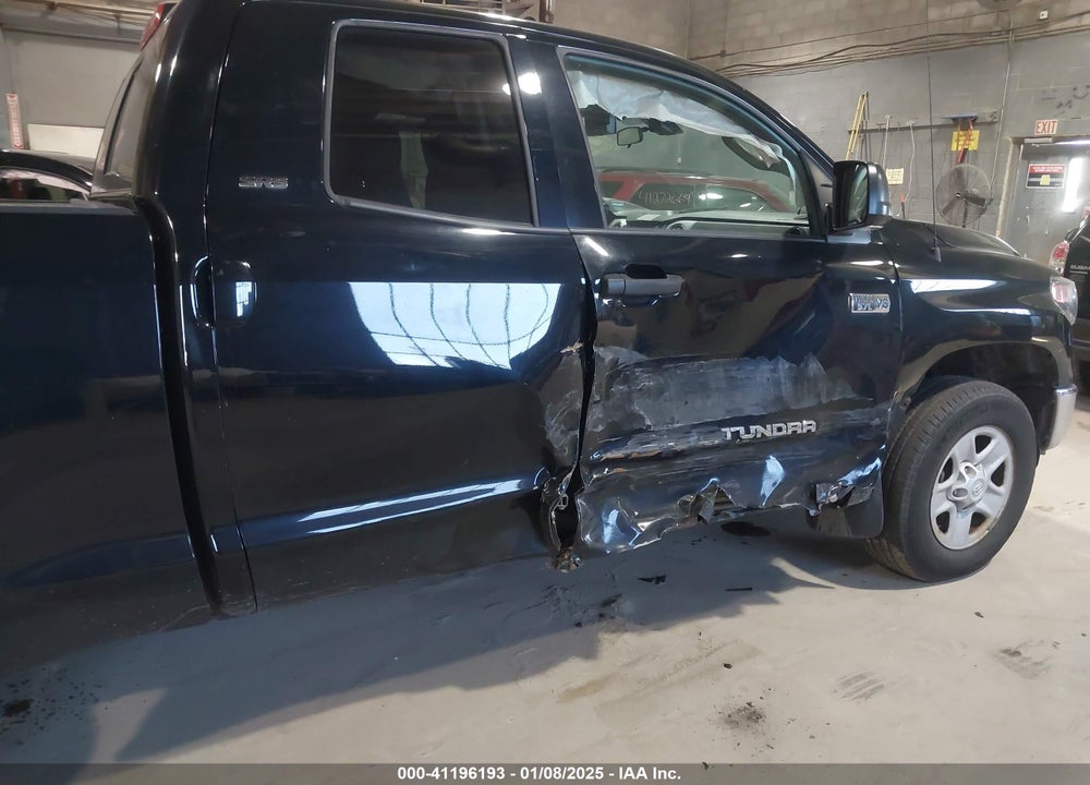 2018 TOYOTA TUNDRA VIN: 5TFUY5F11JX682502