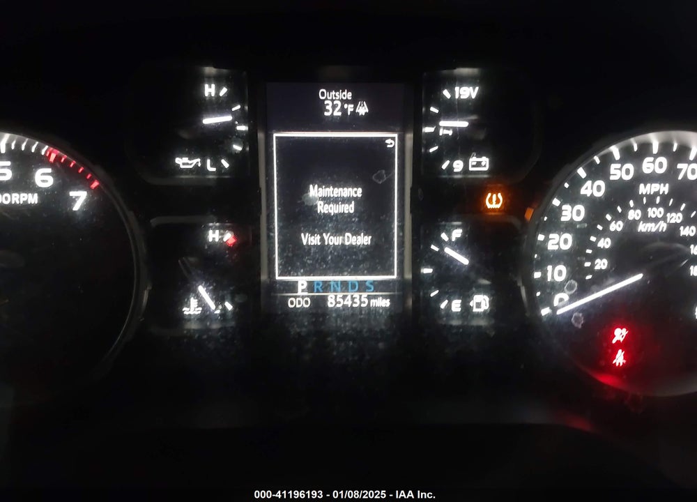 2018 TOYOTA TUNDRA VIN: 5TFUY5F11JX682502