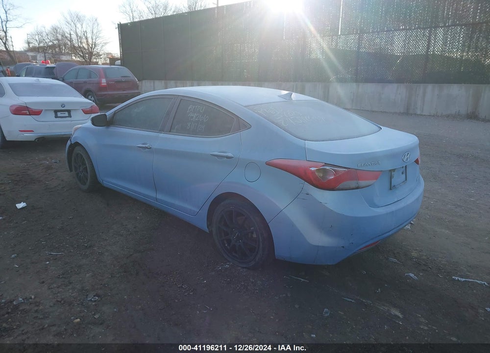 2012 HYUNDAI ELANTRA LIMITED PZEV VIN: KMHDH4AE5CU213224