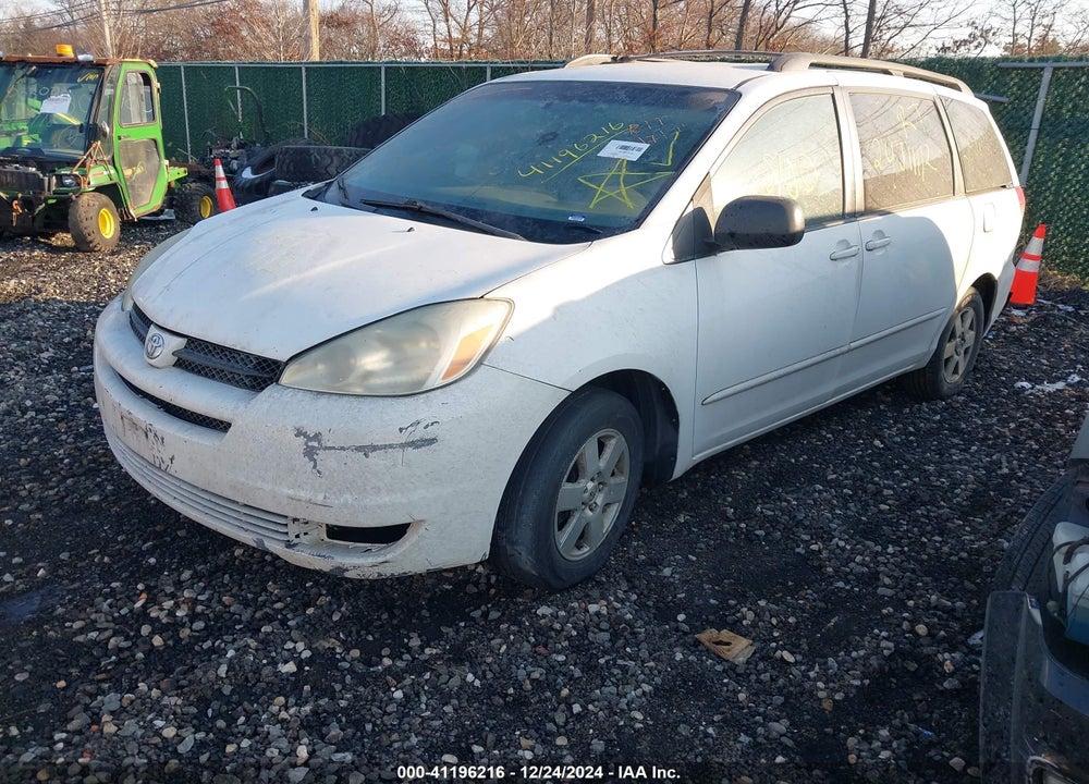 2004 TOYOTA SIENNA LE VIN: 5TDZA23C84S095951