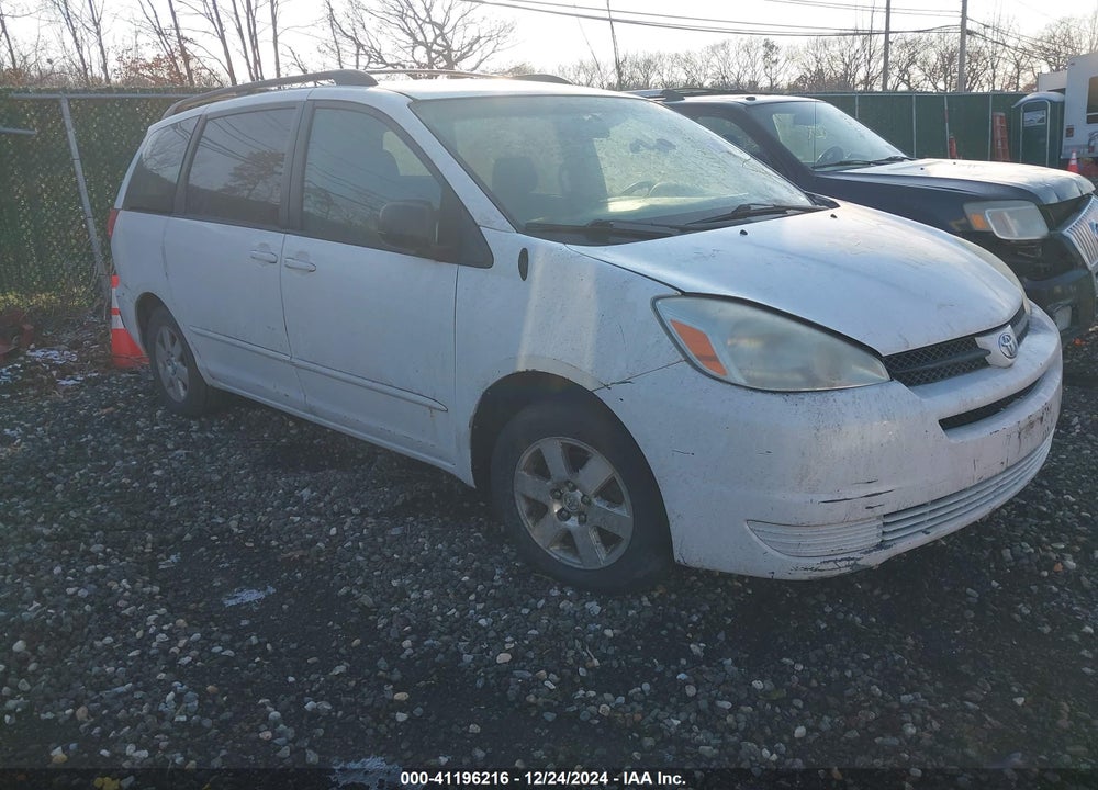 2004 TOYOTA SIENNA LE VIN: 5TDZA23C84S095951