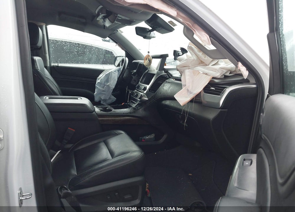 2020 CHEVROLET SUBURBAN 2WD LT VIN: 1GNSCHKC9LR284936