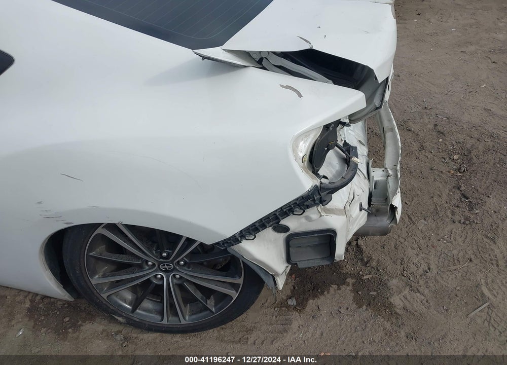 2016 SCION FR-S BASE (M6) VIN: JF1ZNAA11G8701797