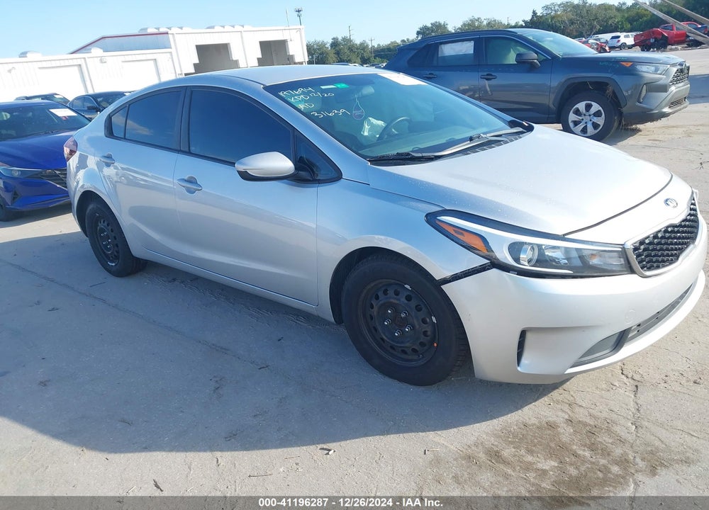 2018 KIA FORTE LX VIN: 3KPFL4A73JE197694