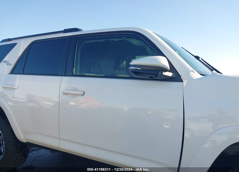 2020 TOYOTA 4RUNNER VIN: JTEBU5JR6L5751467
