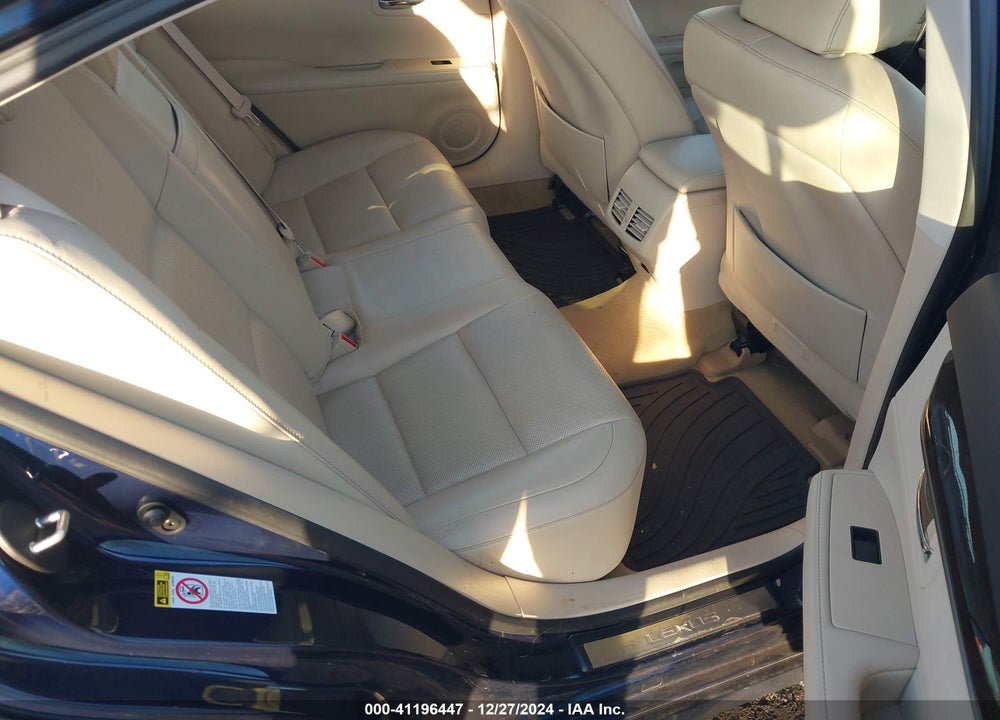 2013 LEXUS ES 350 VIN: JTHBK1GG6D2004977