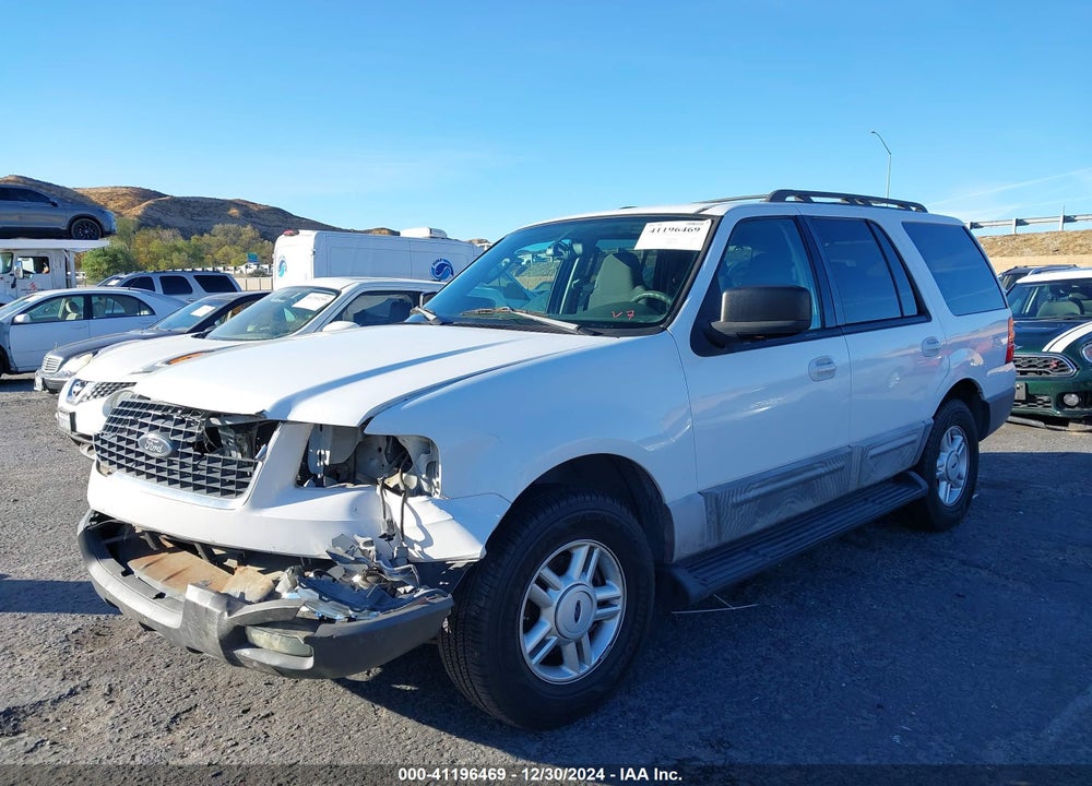 2005 FORD EXPEDITION XLT VIN: 1FMPU15555LA94780