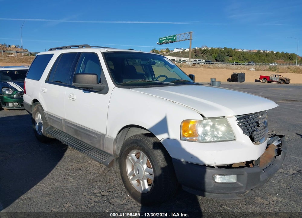 2005 FORD EXPEDITION XLT VIN: 1FMPU15555LA94780