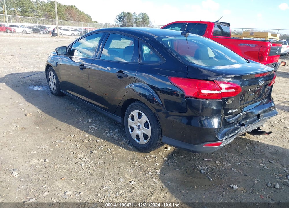 2016 FORD FOCUS S VIN: 1FADP3E21GL207116