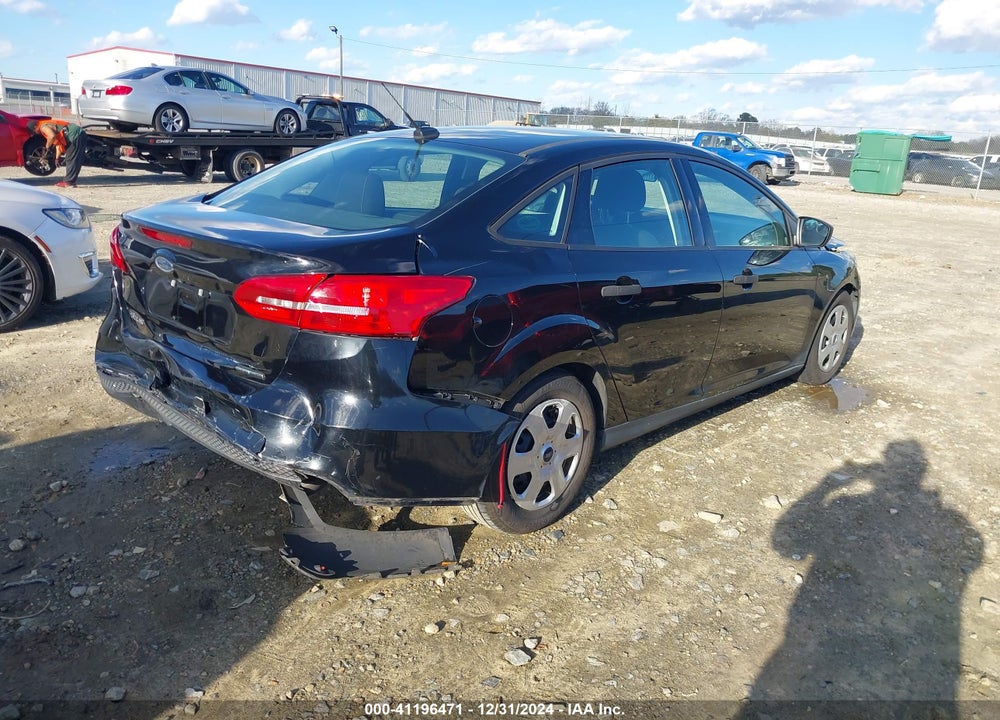 2016 FORD FOCUS S VIN: 1FADP3E21GL207116